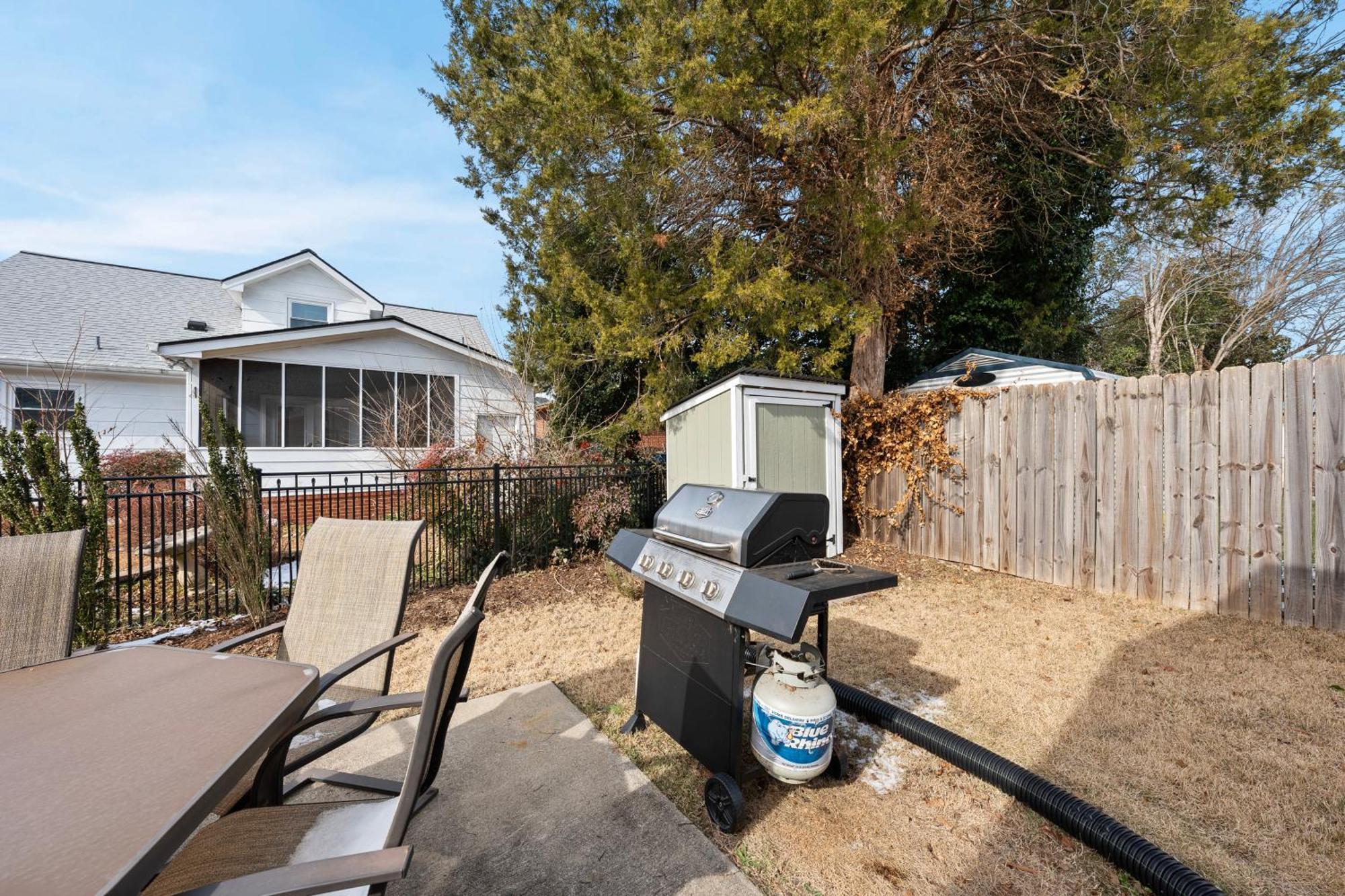 Charming Dt 3-Bed Bungalow With Fenced-In Yard Raleigh Exterior foto